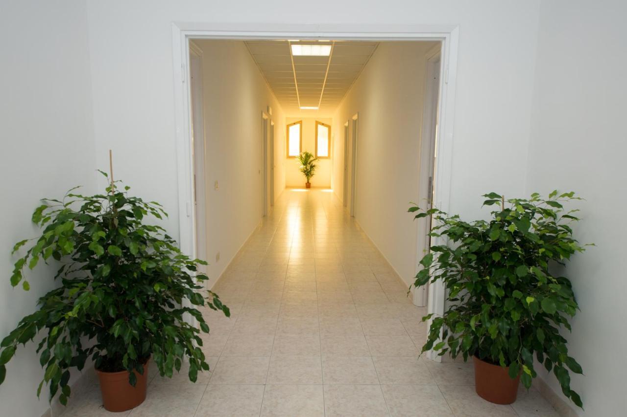 Ostello San Luigi Orione Anzio Buitenkant foto