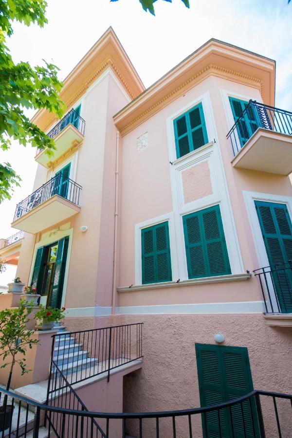 Ostello San Luigi Orione Anzio Buitenkant foto