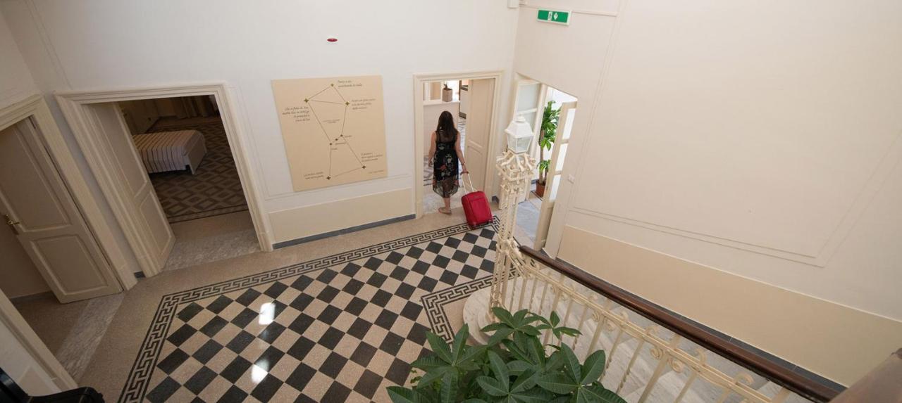 Ostello San Luigi Orione Anzio Buitenkant foto